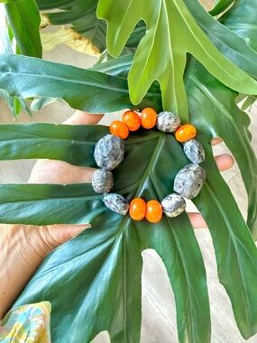 Labradorite & Howlite bracelet